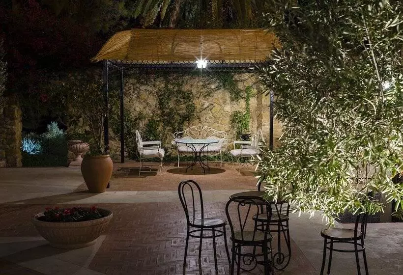 Отель Foresteria Baglio Della Luna