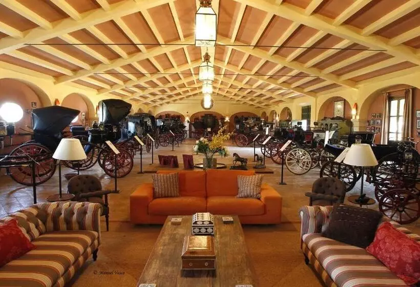 Отель Hacienda De Orán