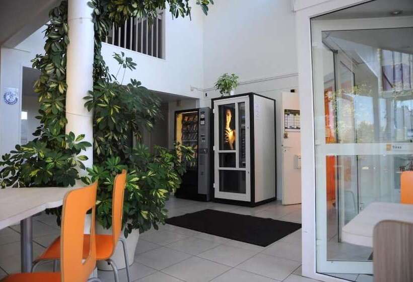 Hotel Première Classe Metz Est   Technopole