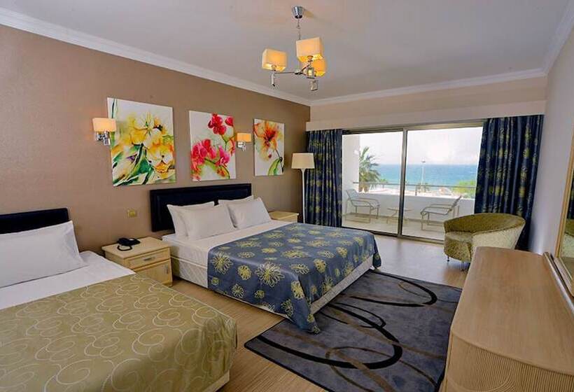 هتل Jasmine Court