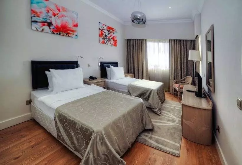 Отель Jasmine Court