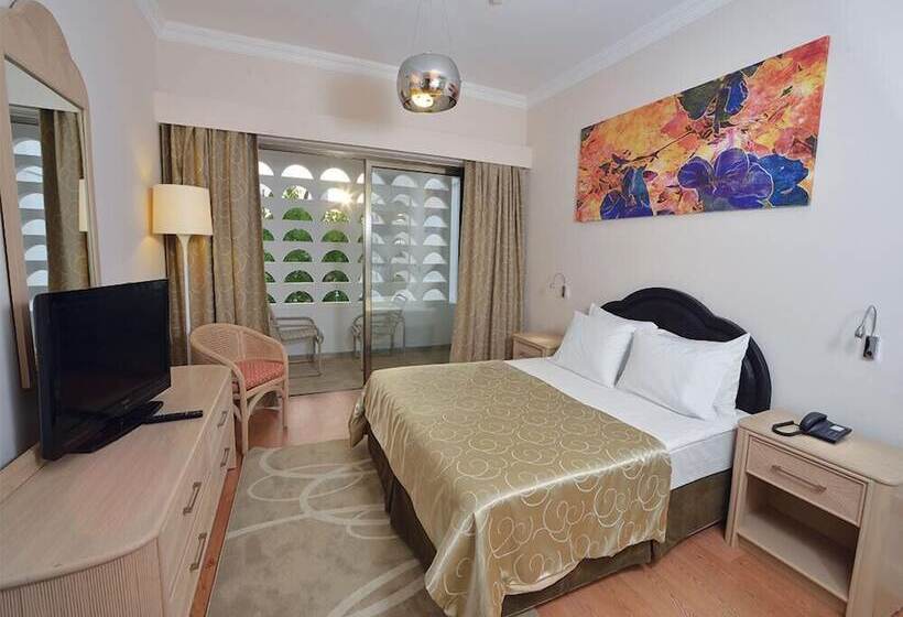 هتل Jasmine Court