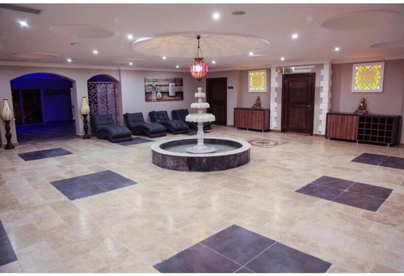 هتل Jasmine Court