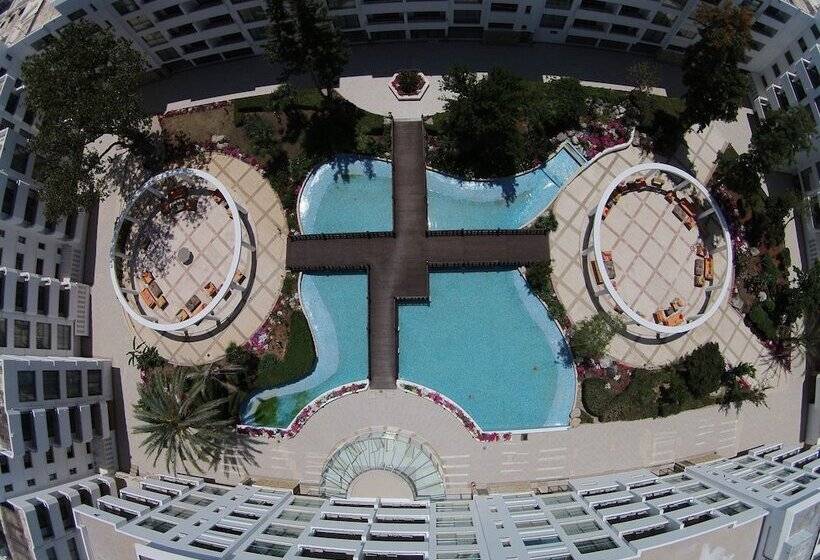 هتل Jasmine Court