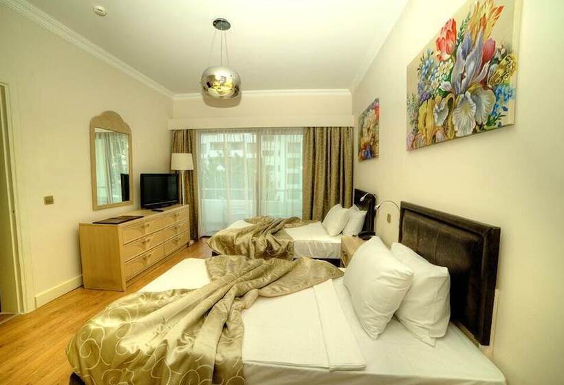 هتل Jasmine Court