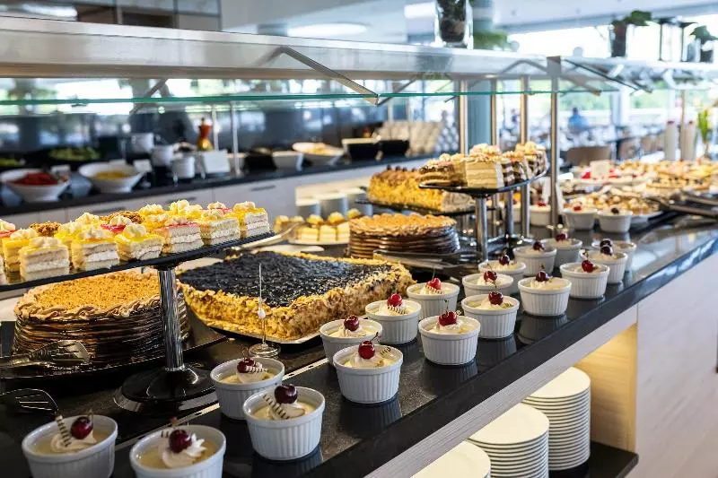 فندق Neptun Beach