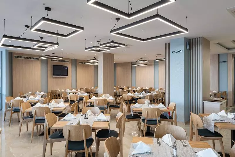 فندق Neptun Beach