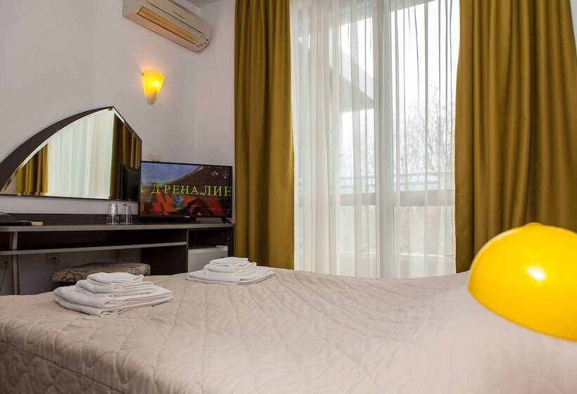 Family Hotel Opera Plaza  Former City Mark