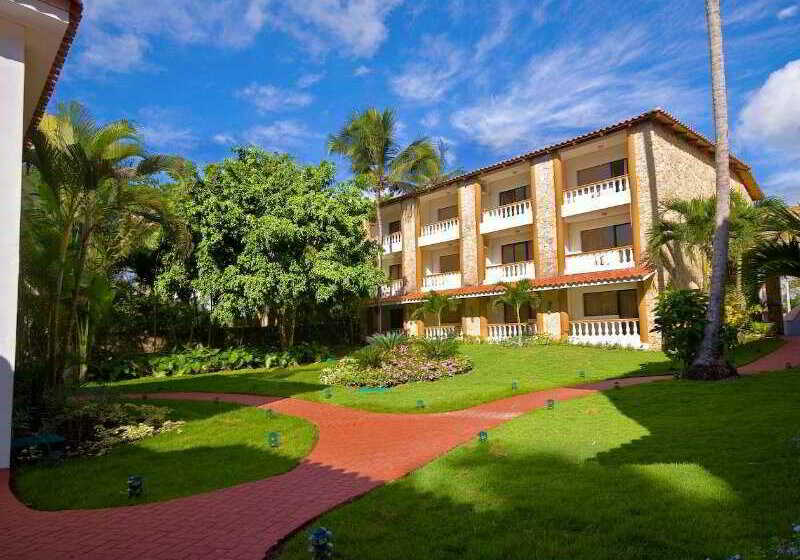 هتل Playa Esmeralda Resort