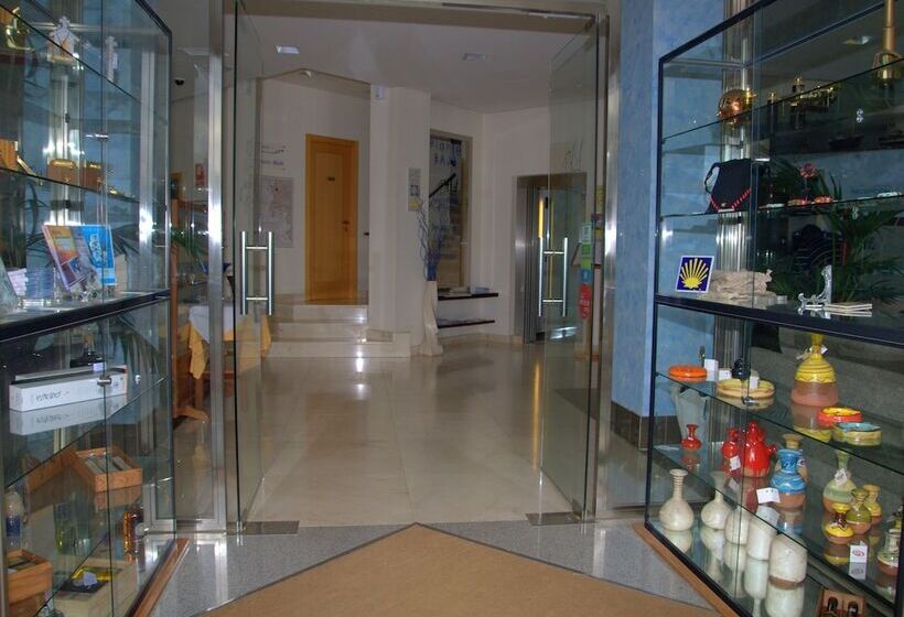 فندق Spa Playa Langosteira By Adeloló