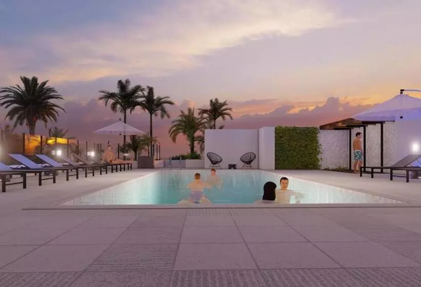 ホテル Reveron Plaza