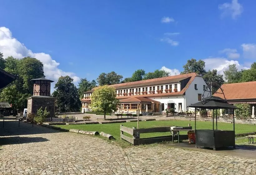 Отель Schloss Diedersdorf