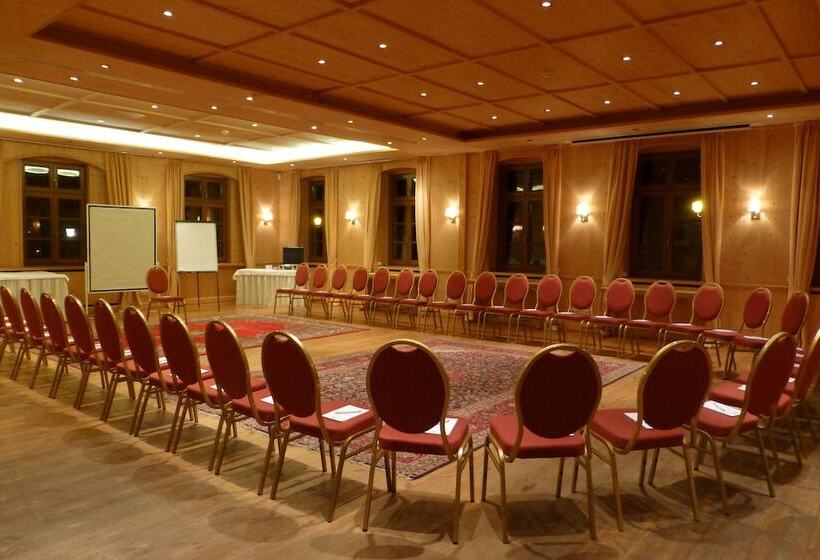 فندق Schloss Diedersdorf