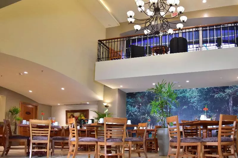 酒店 Sleep Inn Paseo Las Damas