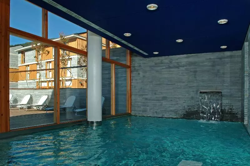 ホテル Tierra De Biescas