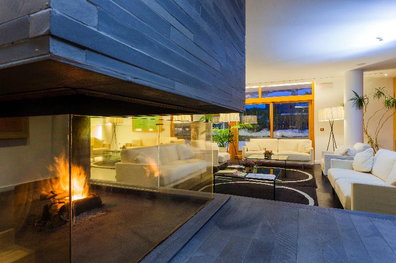 فندق Tierra De Biescas