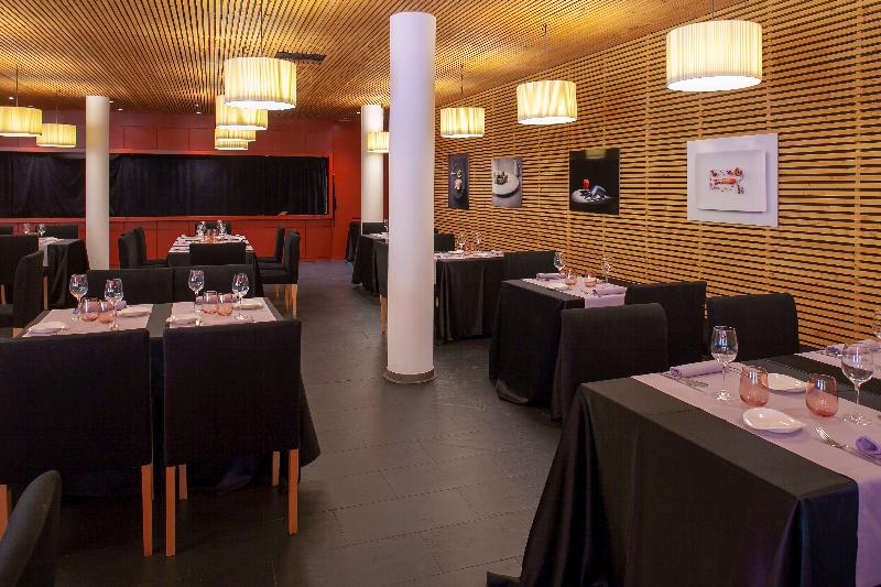 فندق Tierra De Biescas