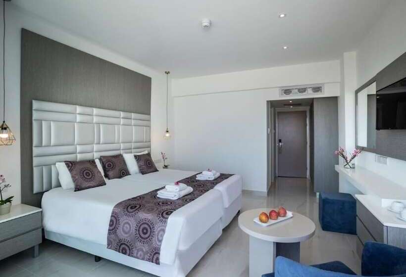 Hotel Tsokkos Protaras