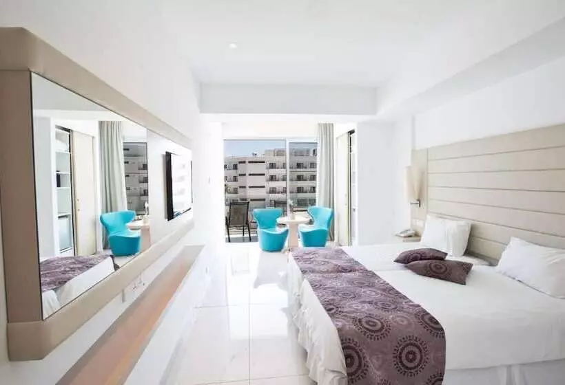 Отель Tsokkos Protaras