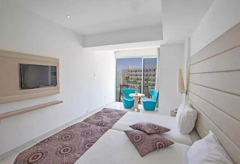 Отель Tsokkos Protaras