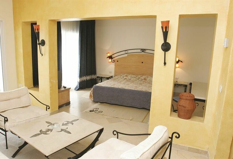 فندق Yasmine Beach