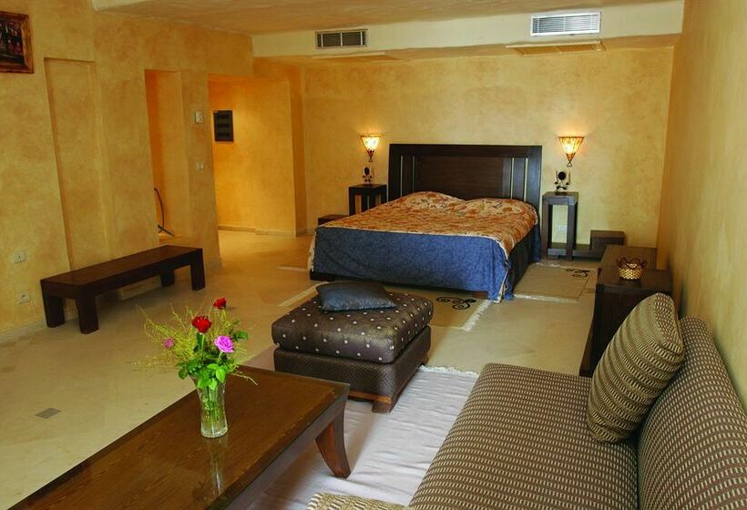 فندق Yasmine Beach