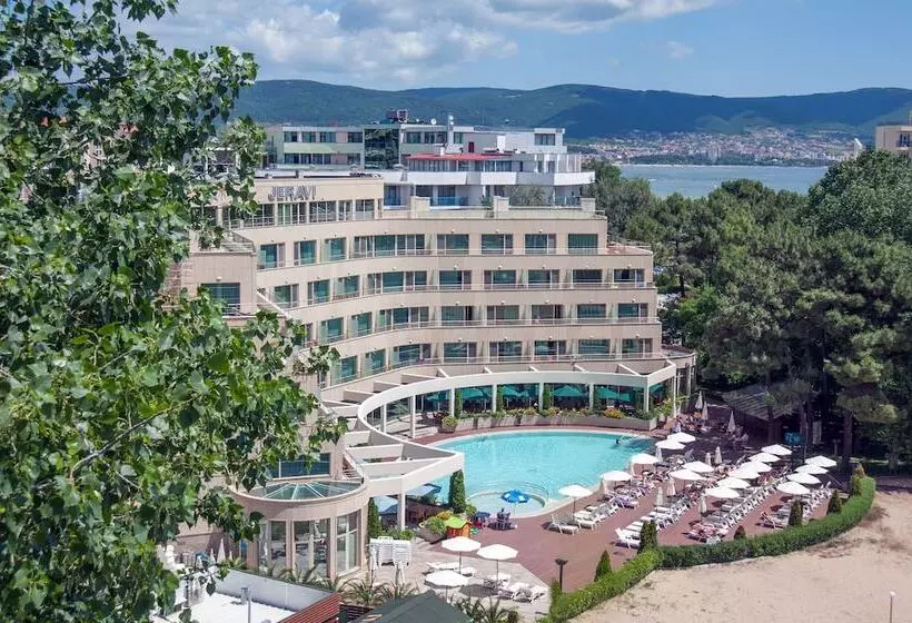 Jeravi Beach Hotel   All Inclusive