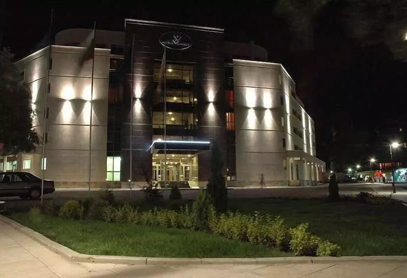 Jeravi Beach Hotel   All Inclusive