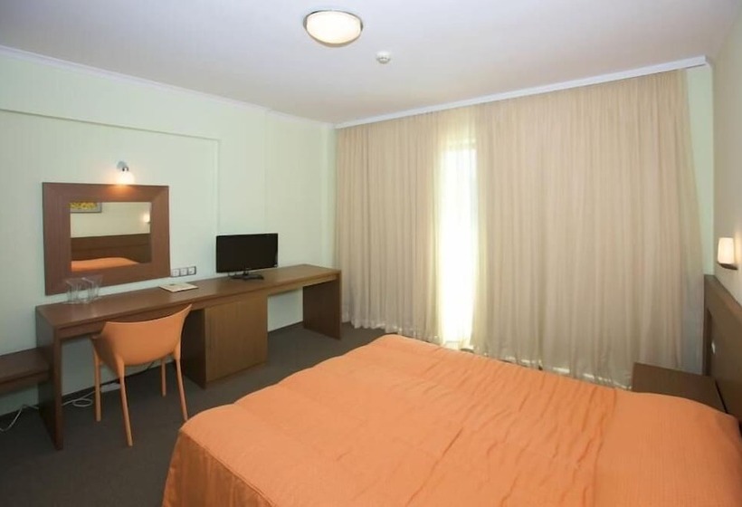 Jeravi Beach Hotel All Inclusive