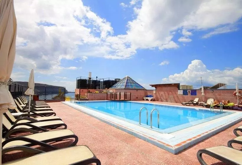 ホテル Reveron Plaza