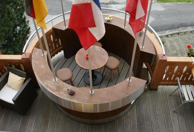 B&b Café De La Poste