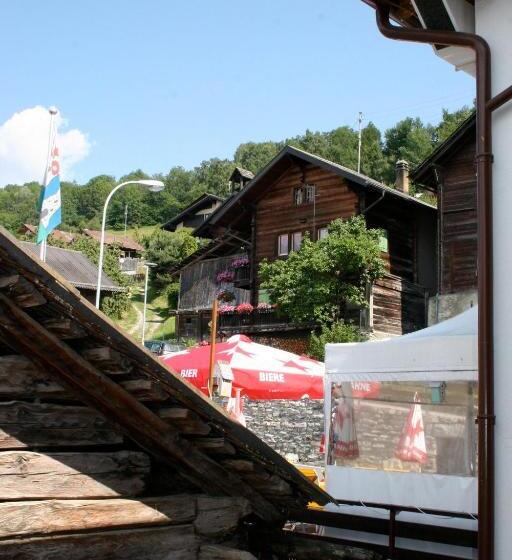 B&b Café De La Poste