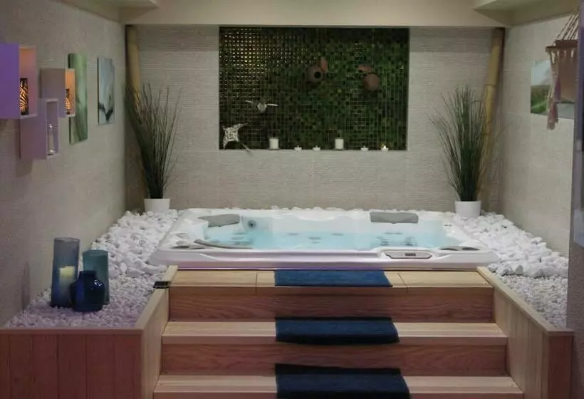 ベッドアンドブレックファースト Aux 5 Sens