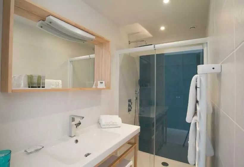 ベッドアンドブレックファースト Aux 5 Sens