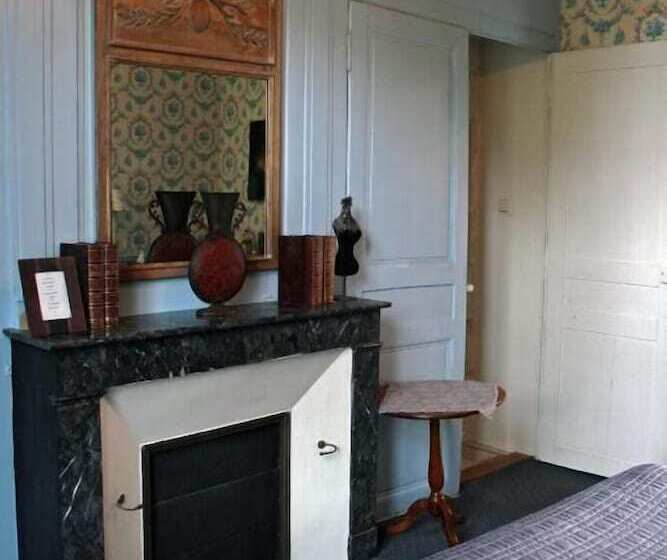 مبيت وإفطار Château De Pintray