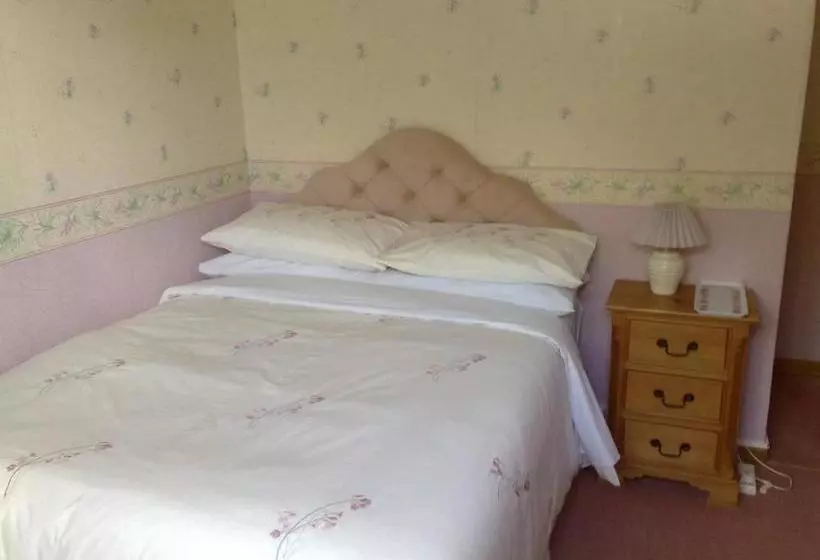 Aamiaismajoitus (B&B) La Maison Jaune