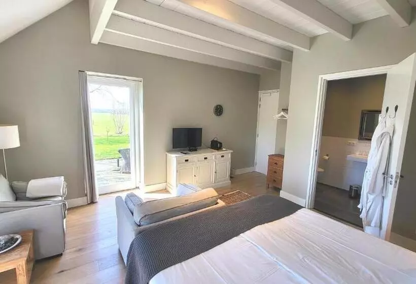 Aamiaismajoitus (B&B) The Barnyard