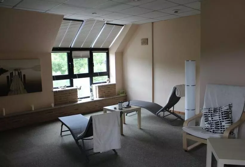 Hotelli Abbaye De Belval