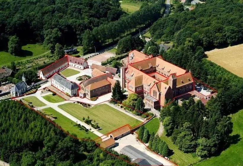 Hotelli Abbaye De Belval