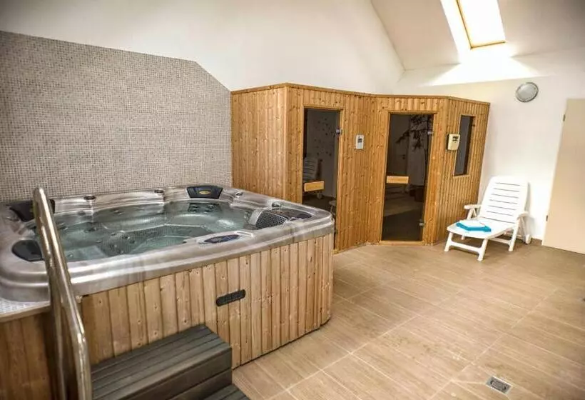 Hotelli Belvárdi Fogadó