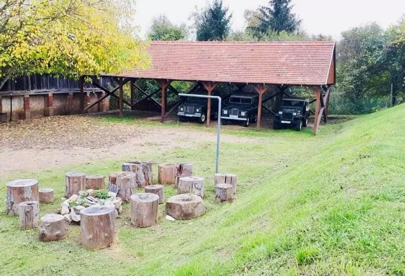 Hotelli Belvárdi Fogadó