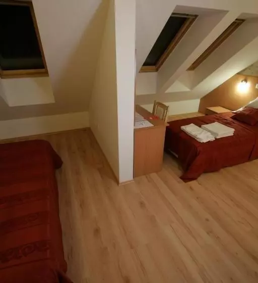 Hotelli Belvárdi Fogadó