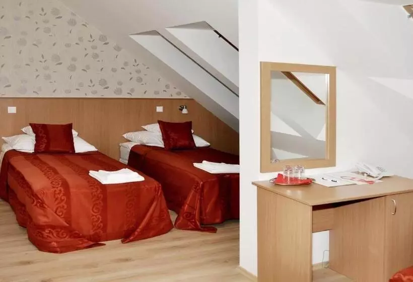 Hotelli Belvárdi Fogadó