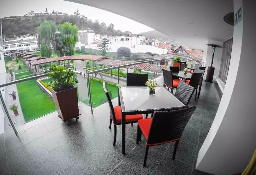 ホテル Cariongo Plaza