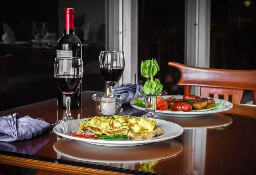 ホテル Cariongo Plaza