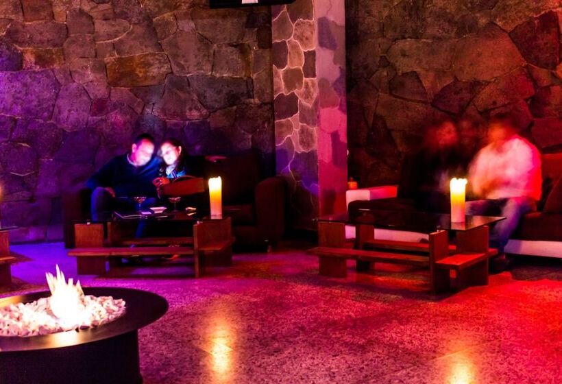 Hotel Cariongo Plaza