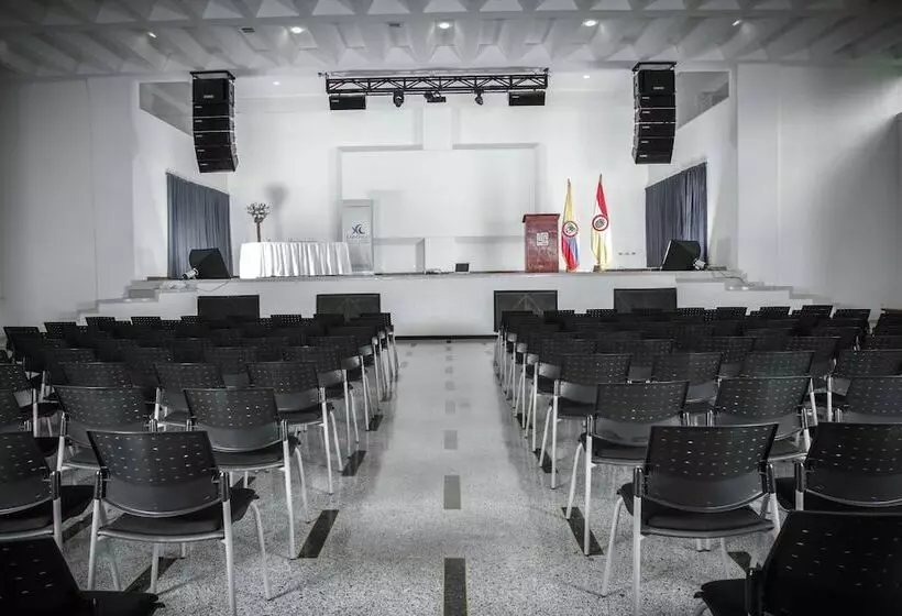 ホテル Cariongo Plaza