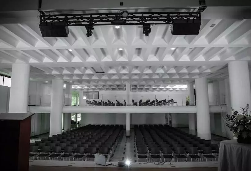 ホテル Cariongo Plaza