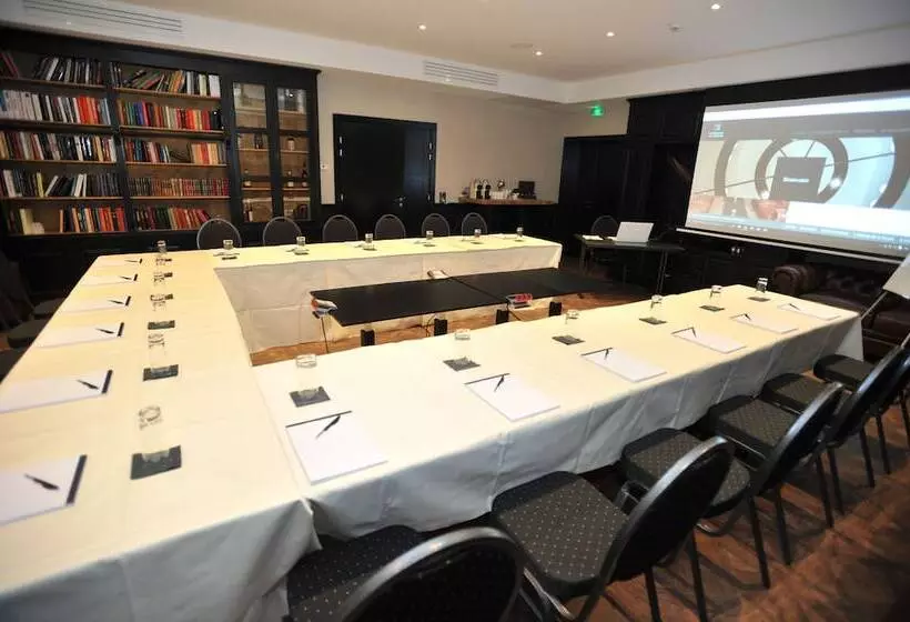 Hotelli Domaine De La Klauss & Spa, Restaurant Gastronomique Le K