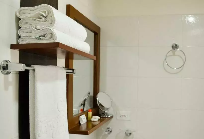 ホテル Tarigua Ocaña